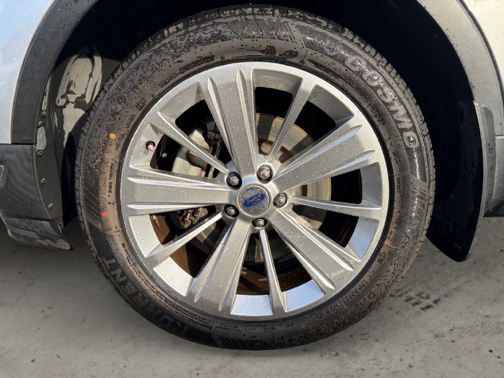 Used 2019 Ford Explorer Limited w/ Class III Trailer Tow Package AWD/4WD image 9