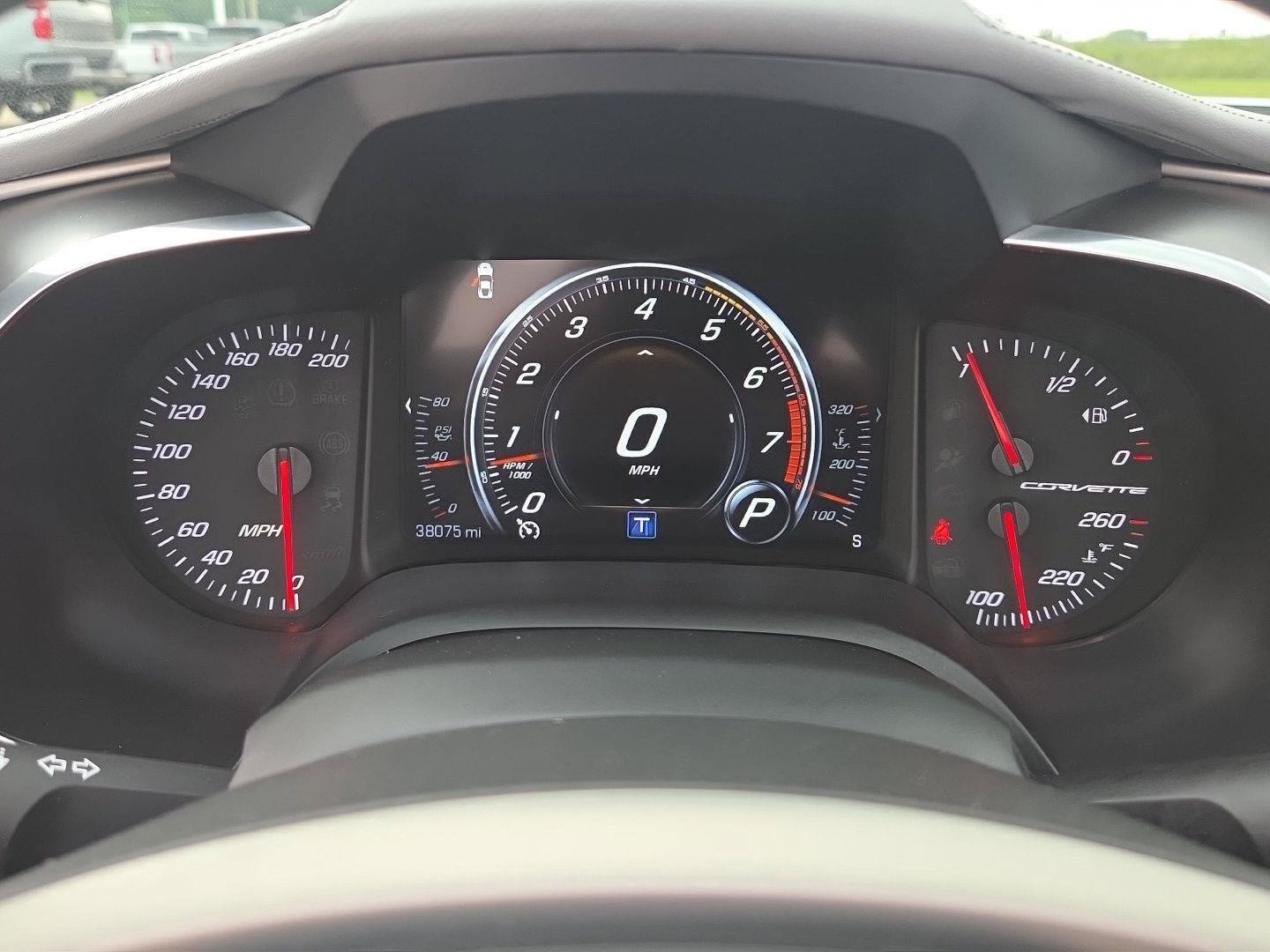 Used 2018 Chevrolet Corvette Stingray Convertible w/ 2LT Preferred Equipment Group RWD image 27