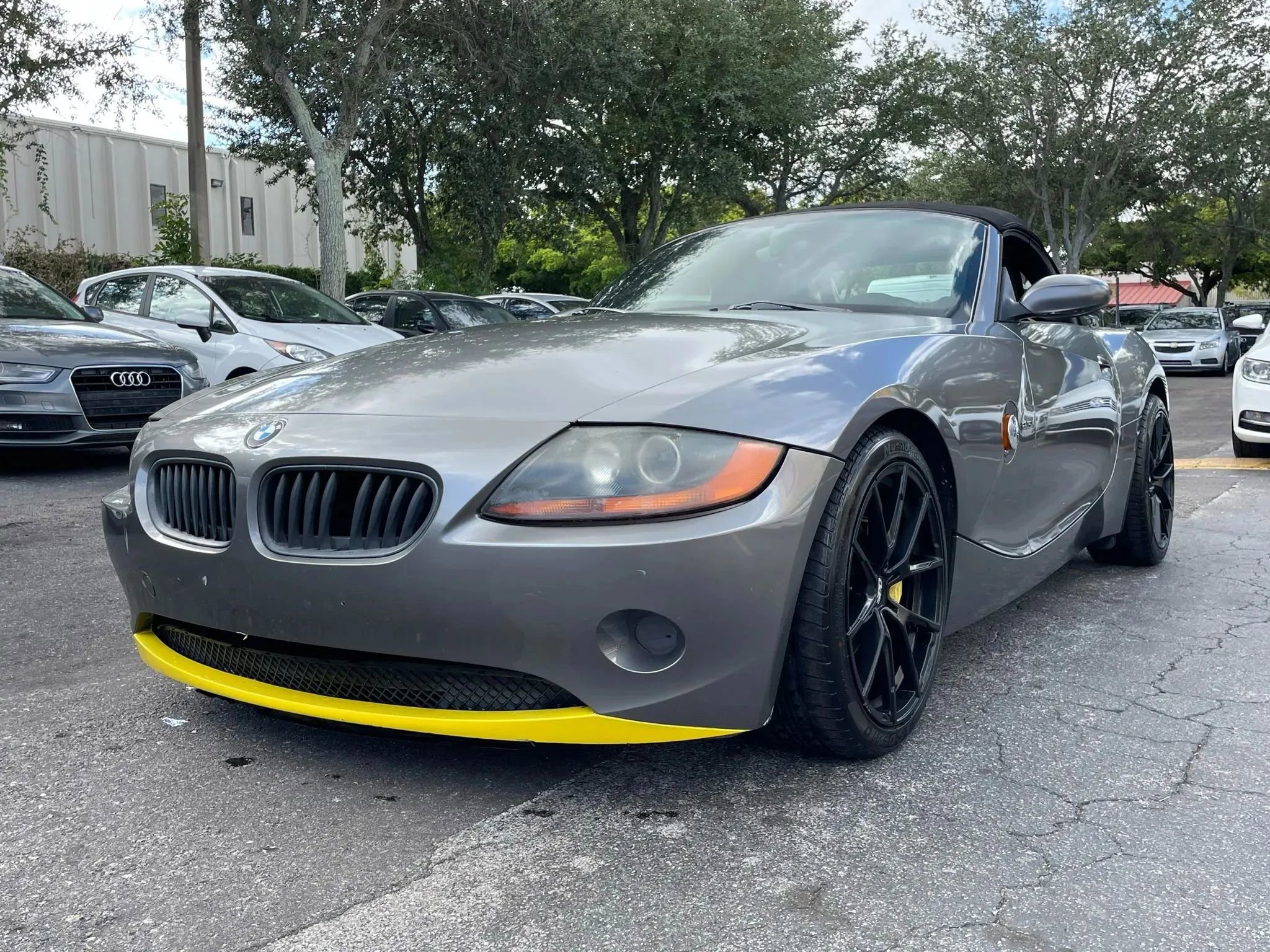 Used 2003 BMW Z4 2.5i image 6