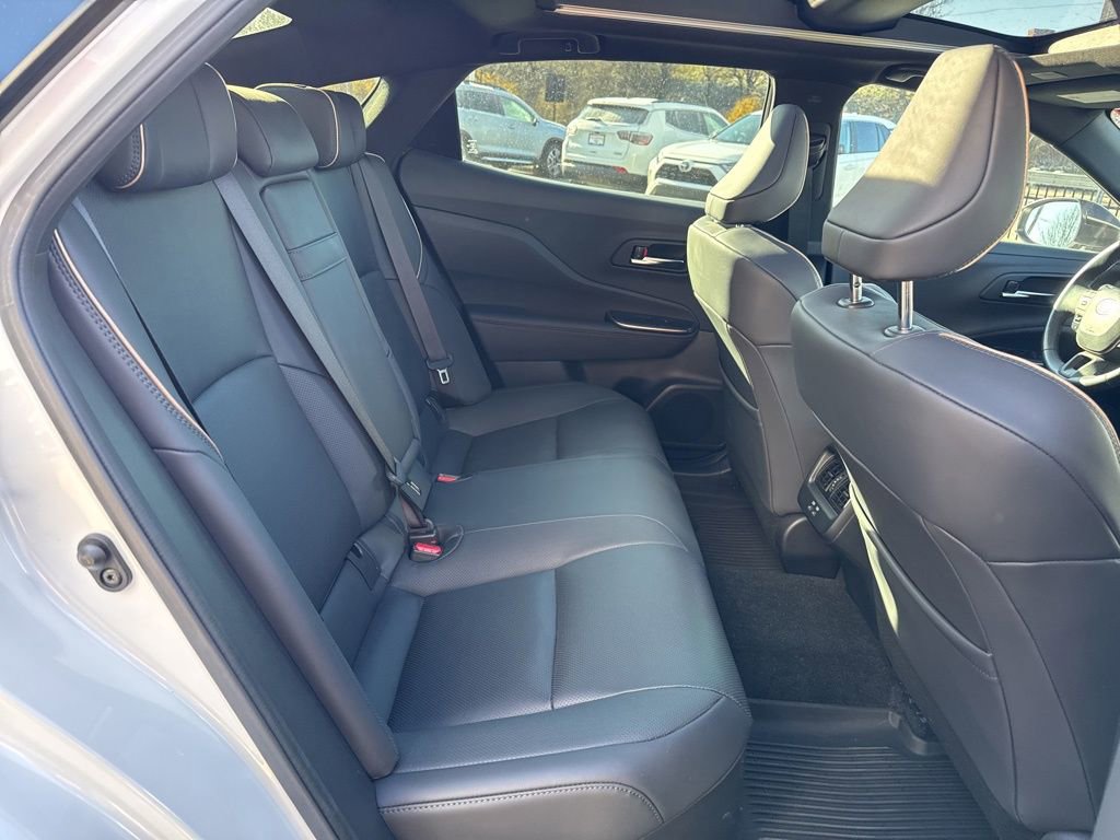 Used 2023 Toyota Crown Platinum image 26