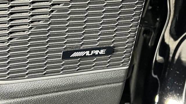 Used 2022 Jeep Grand Cherokee L Limited image 24