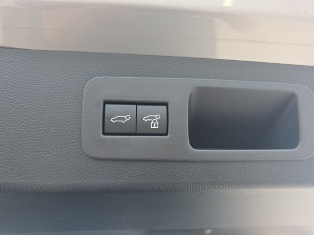 New 2026 Lexus LX 600 4WD w/ Luxury Package image 15