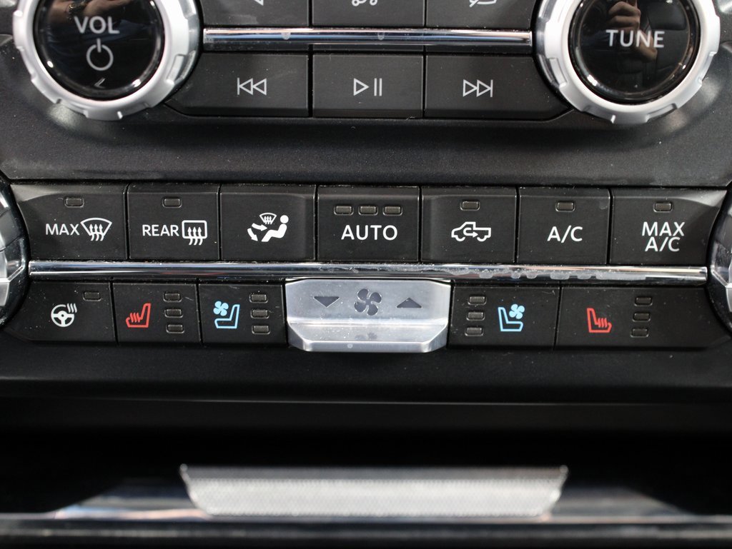 Used 2024 Ford F250 Lariat w/ Lariat Ultimate Package image 71