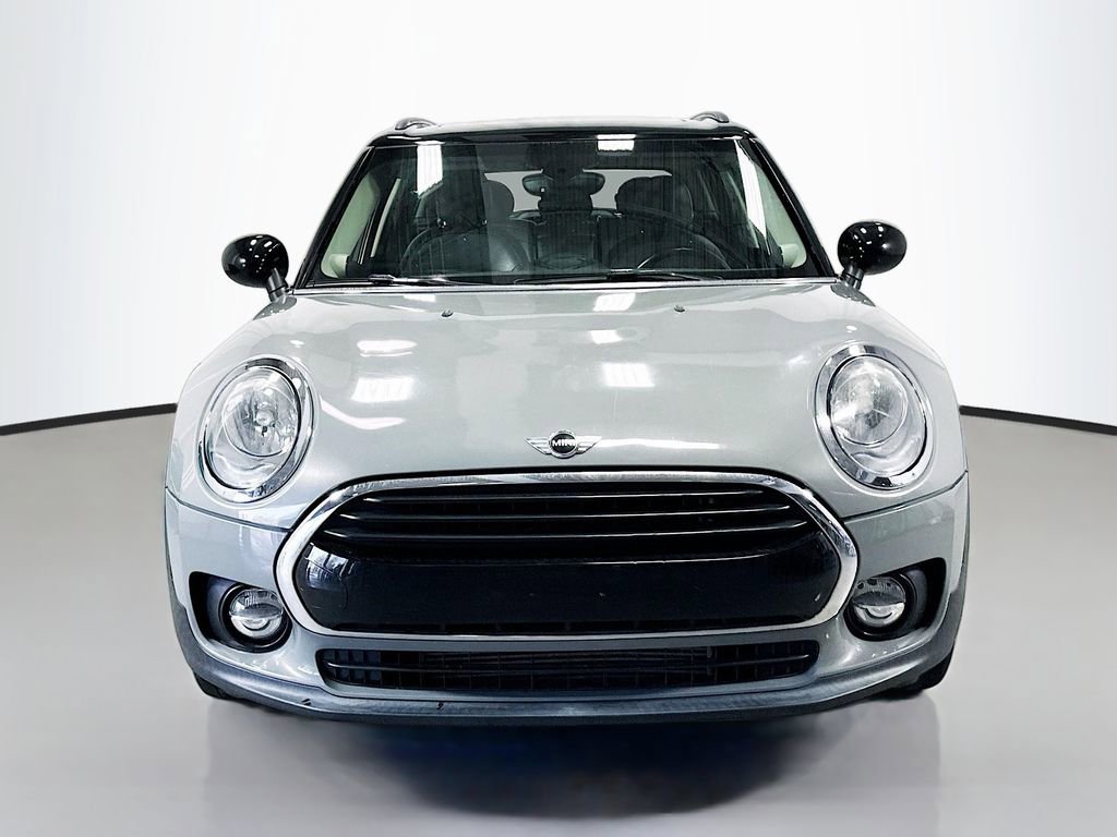 Used 2017 MINI Cooper Clubman ALL4 w/ Premium Package image 4
