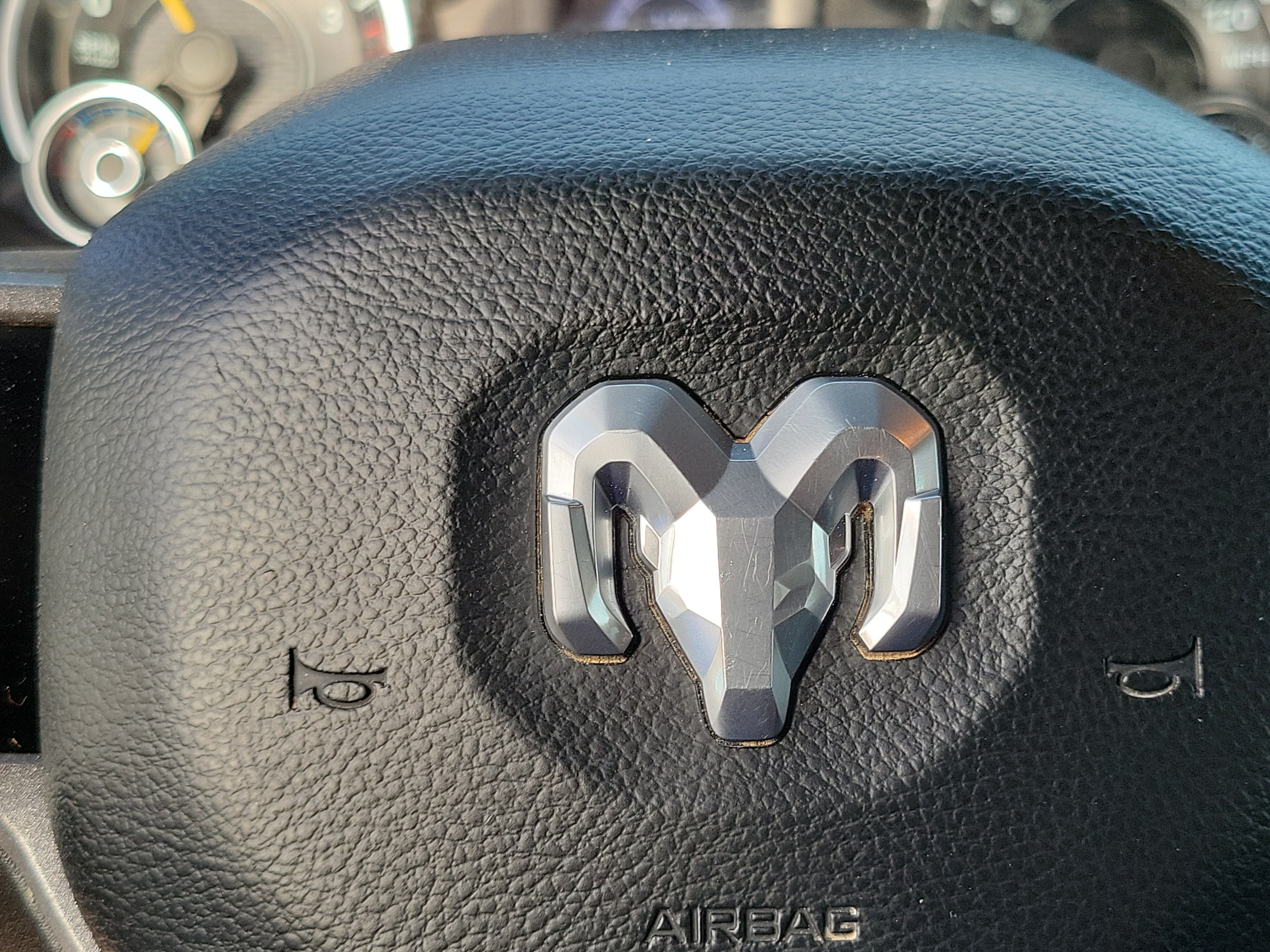 Used 2022 RAM 2500 Tradesman w/ Chrome Appearance Group AWD/4WD image 23