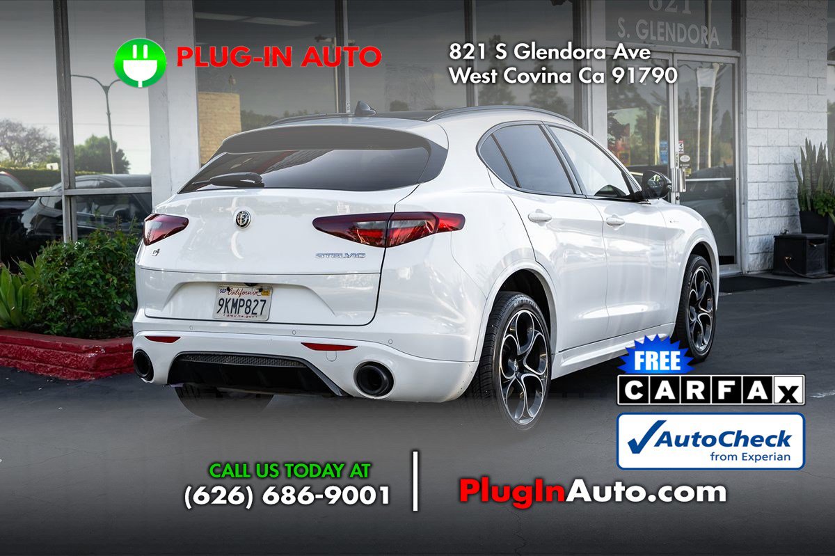 Used 2022 Alfa Romeo Stelvio Veloce image 5