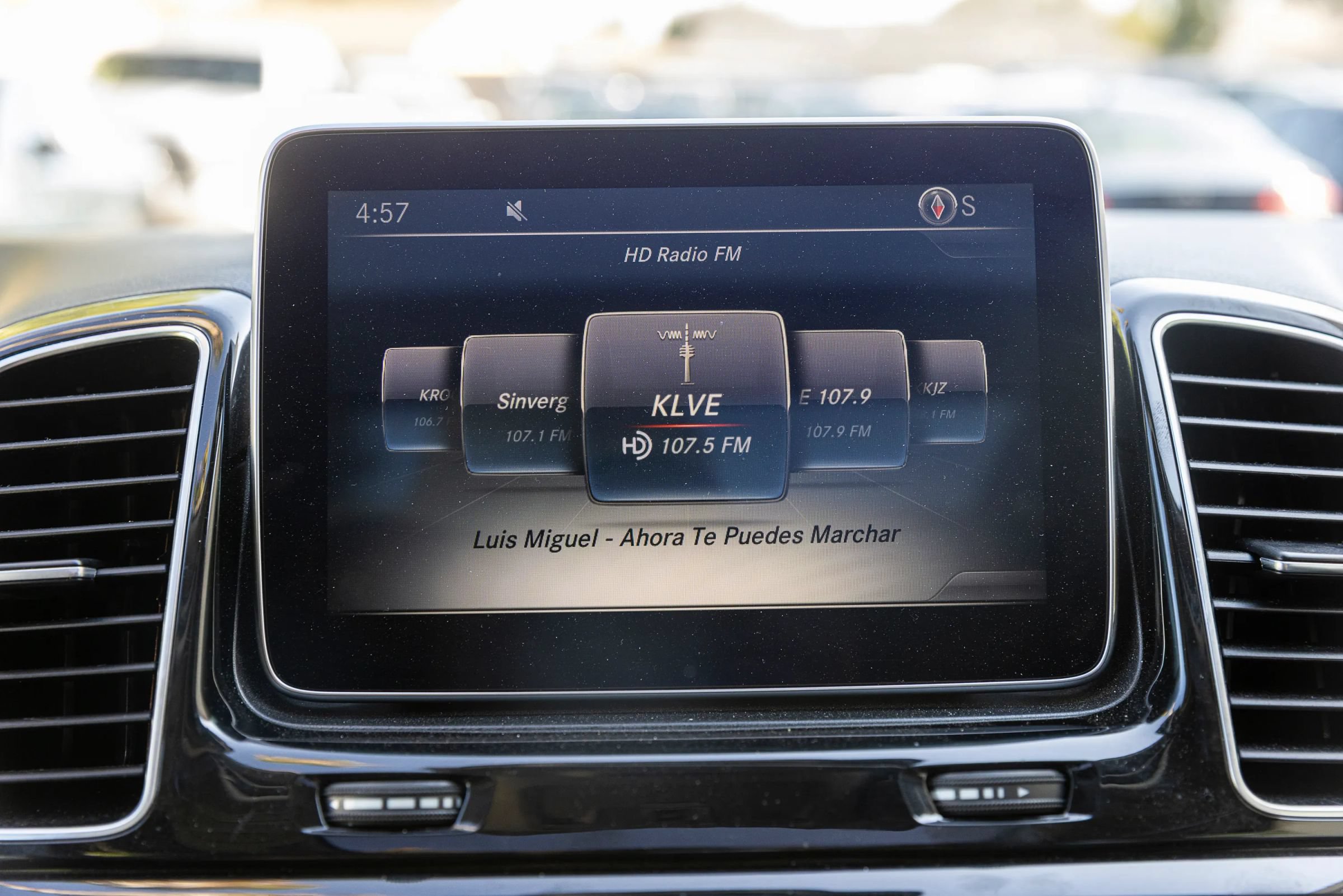 Used 2016 Mercedes-Benz GLE 350 image 17
