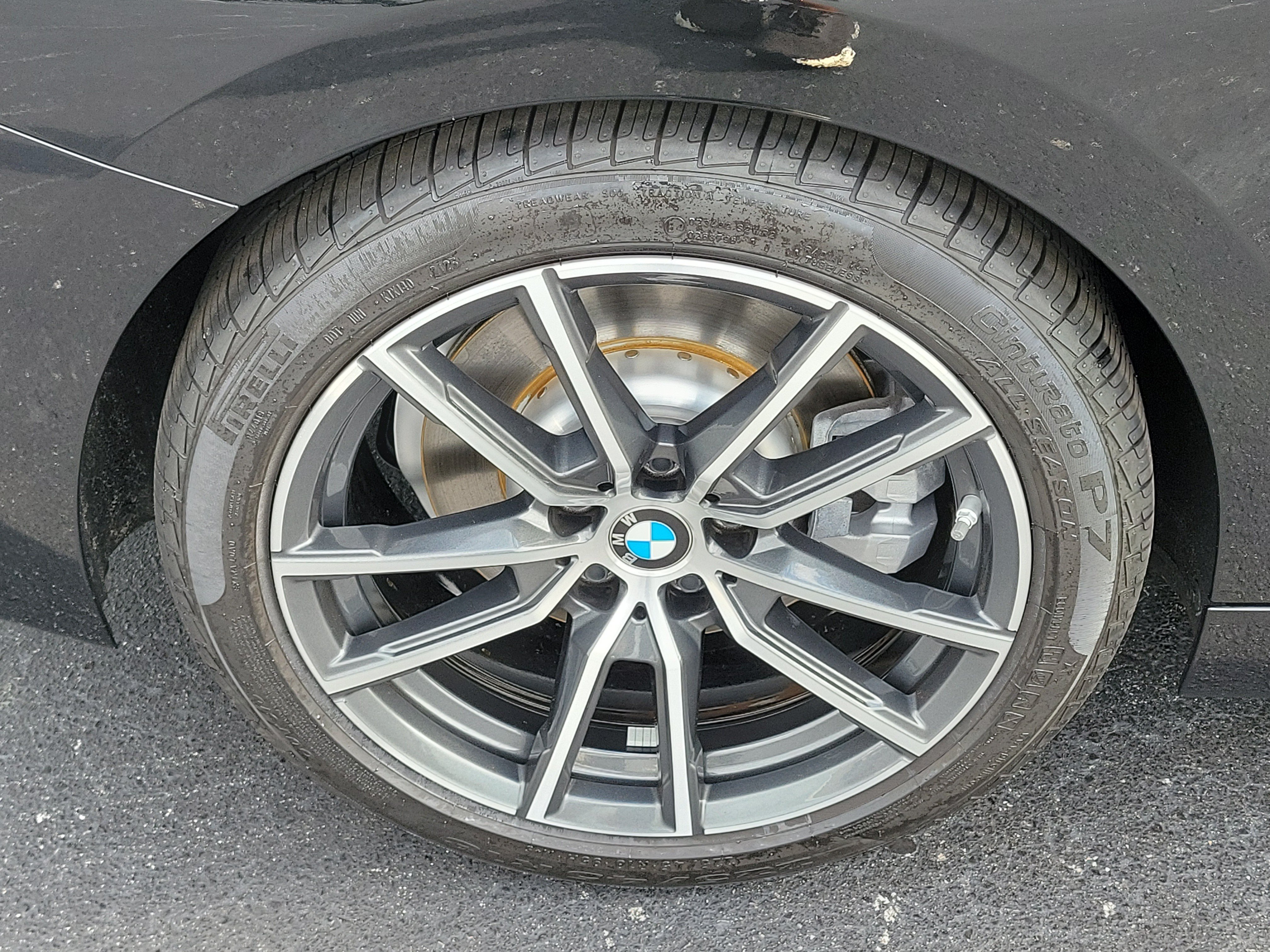 Used 2025 BMW 230i Coupe RWD image 6