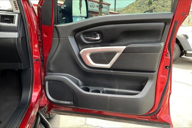 Used 2017 Nissan Titan PRO-4X w/ Pro-4x Convenience Package image 23