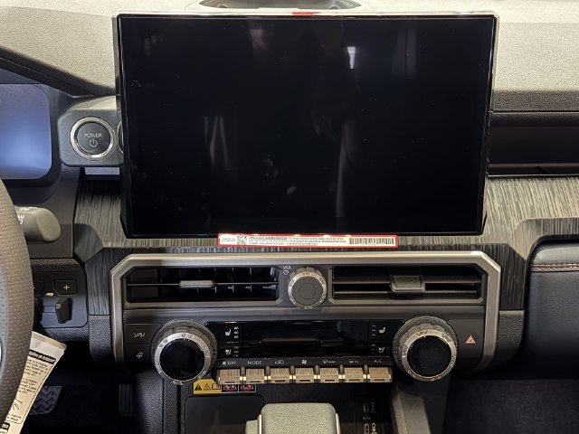 New 2026 Toyota 4Runner Platinum AWD/4WD image 13