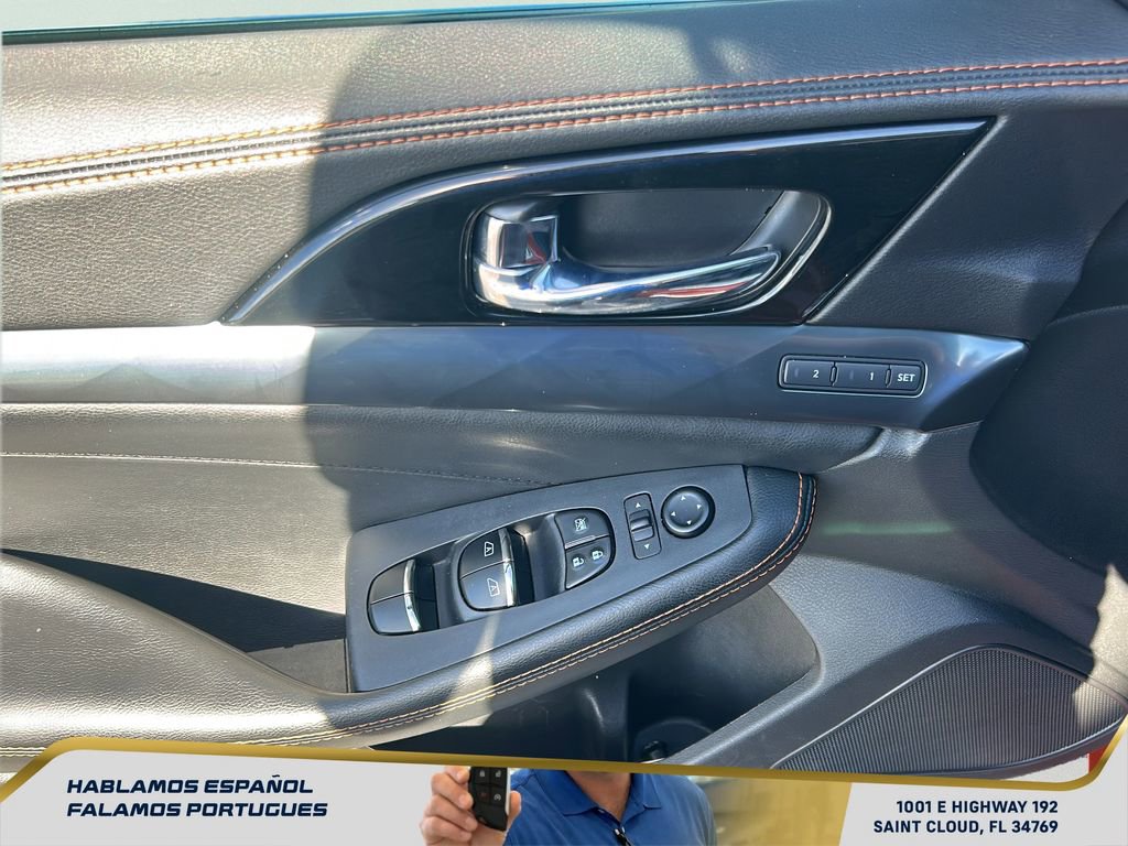 Used 2021 Nissan Maxima SR w/ Sport Mat Group image 10
