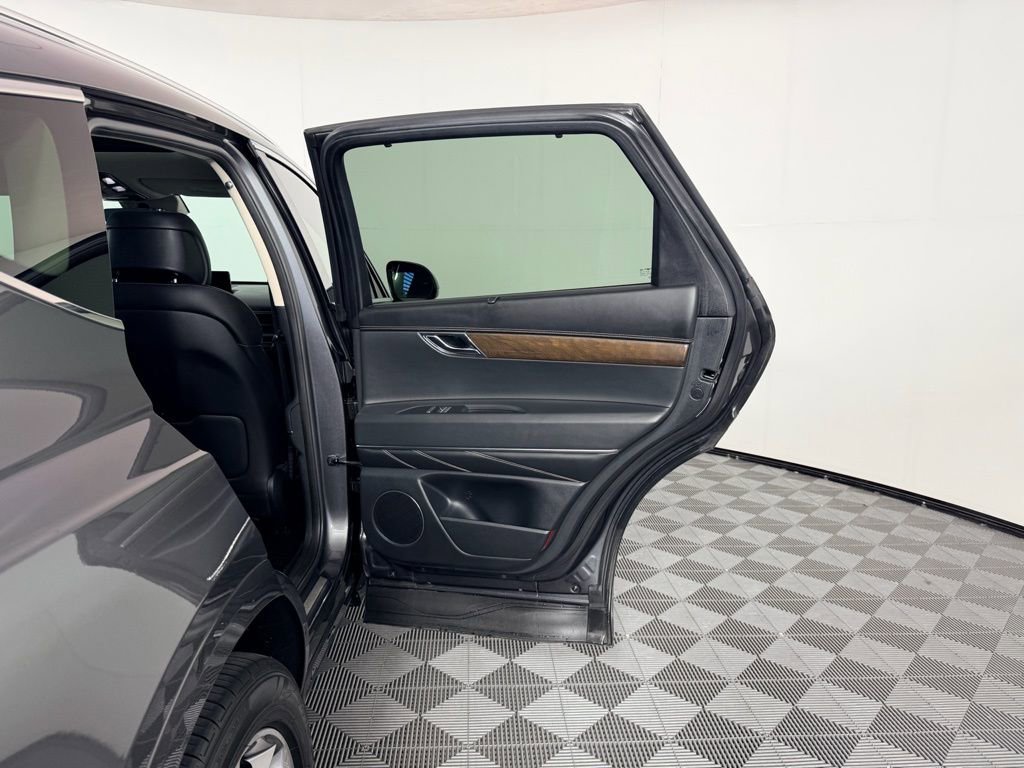 Used 2021 Genesis GV80 3.5T image 29