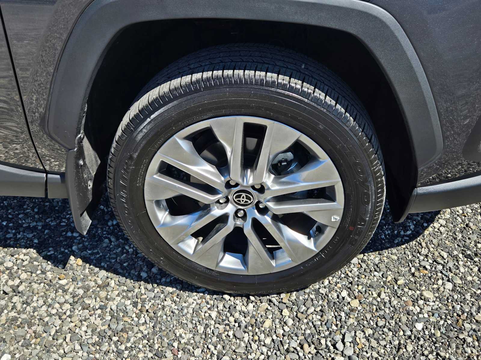 Certified 2024 Toyota RAV4 Limited w/ Advanced Technology Package AWD/4WD image 10