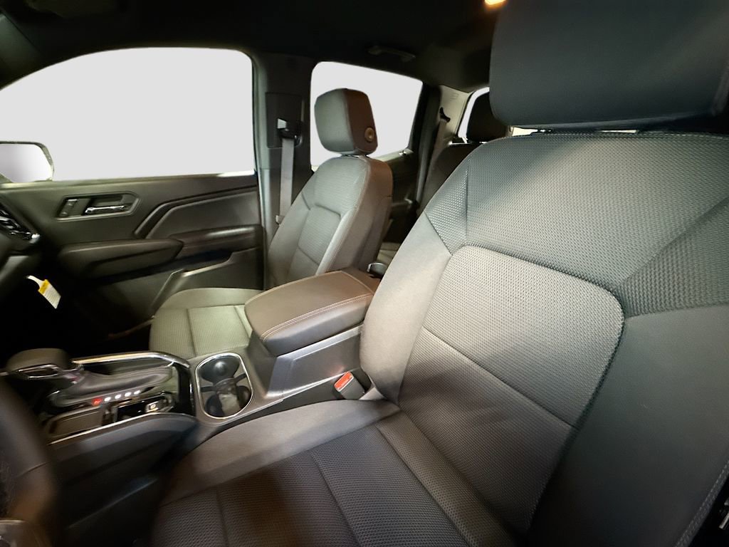 New 2026 GMC Canyon Elevation w/ Convenience Package image 19