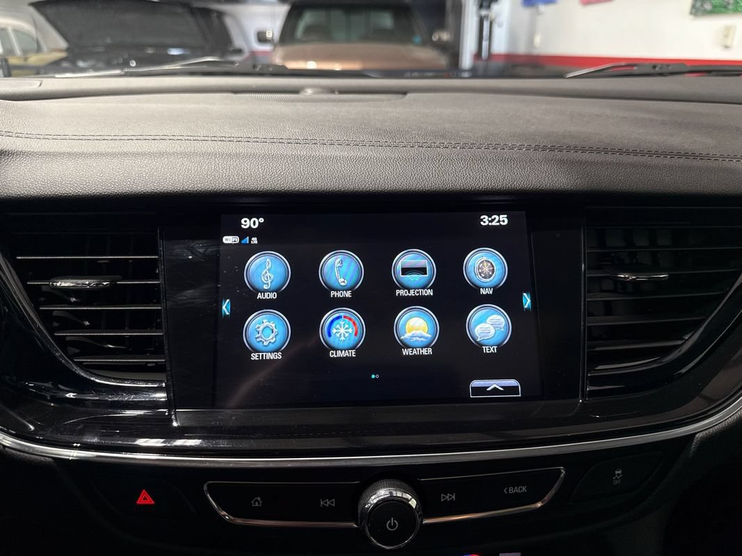 Used 2018 Buick Regal Essence w/ Sights and Sounds Package AWD/4WD image 73