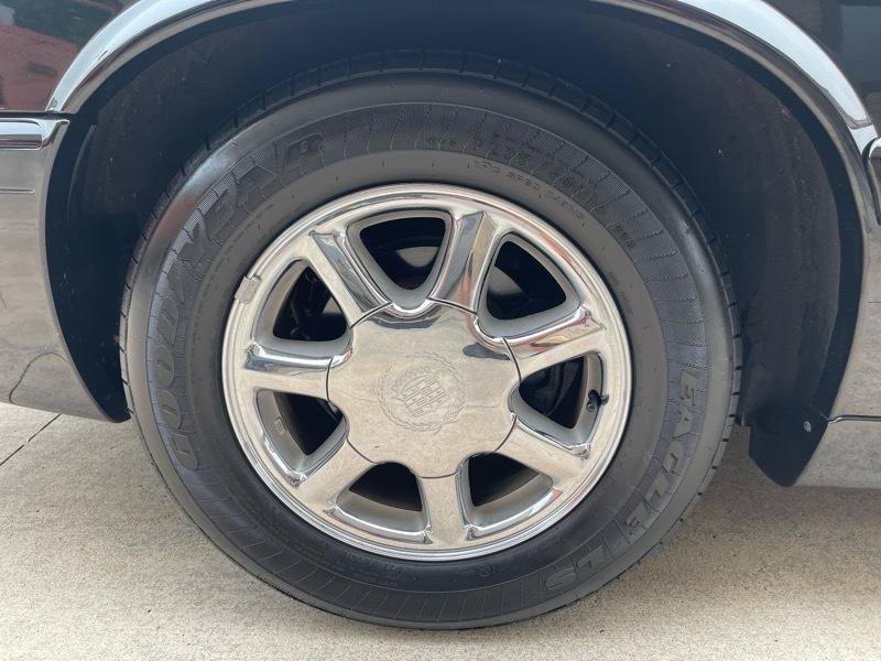 Used 2001 Cadillac Eldorado Touring FWD image 19