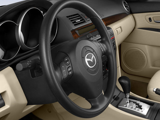 Used 2008 MAZDA MAZDA3 i Touring FWD image 4