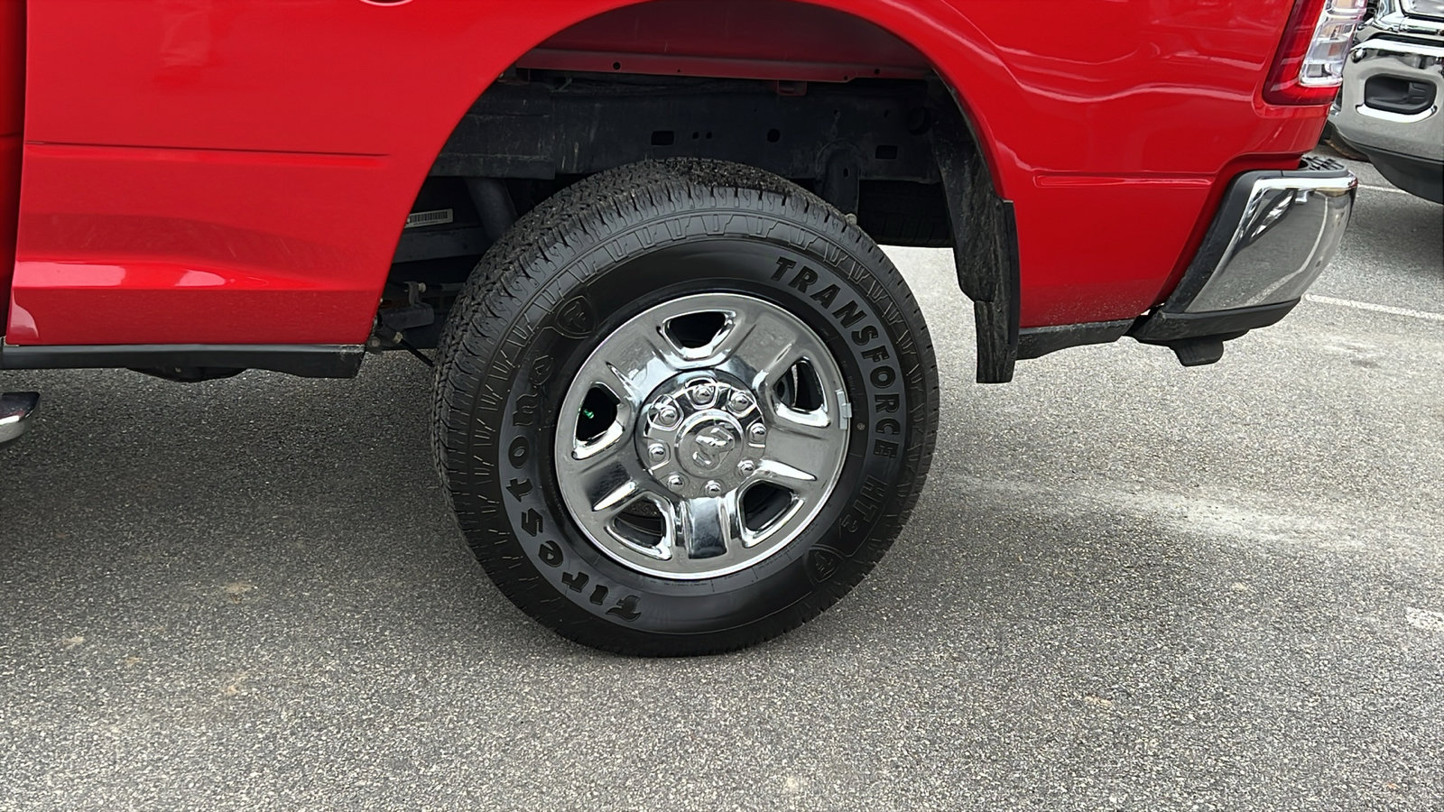 Used 2024 RAM 2500 Big Horn w/ Bed Utility Group image 12