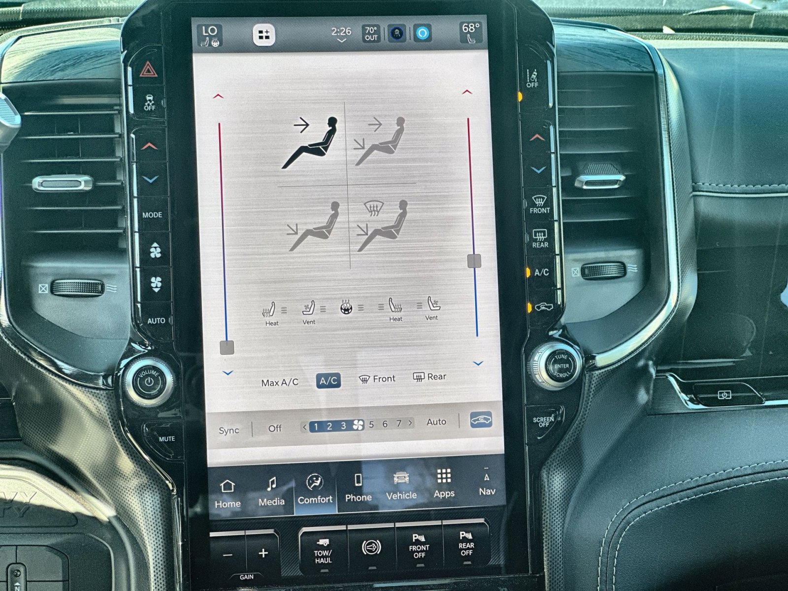 New 2026 RAM 2500 Limited image 21