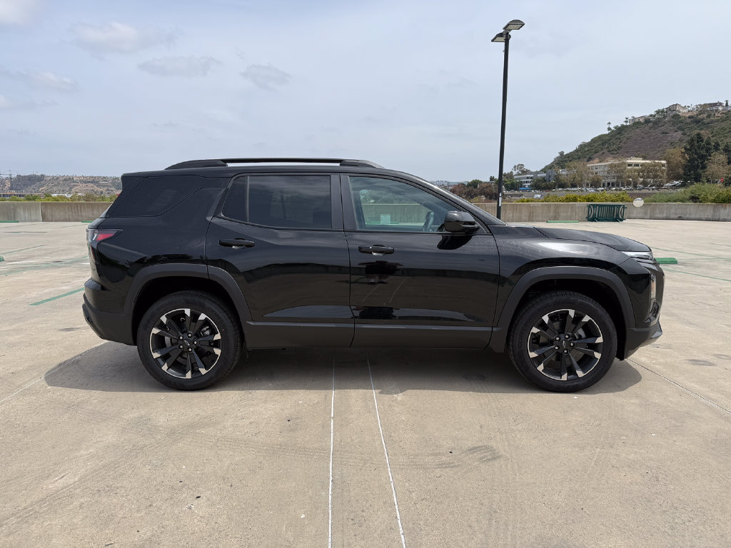 New 2027 Chevrolet Equinox RS FWD image 5