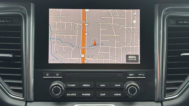 Used 2018 Porsche Macan GTS image 16