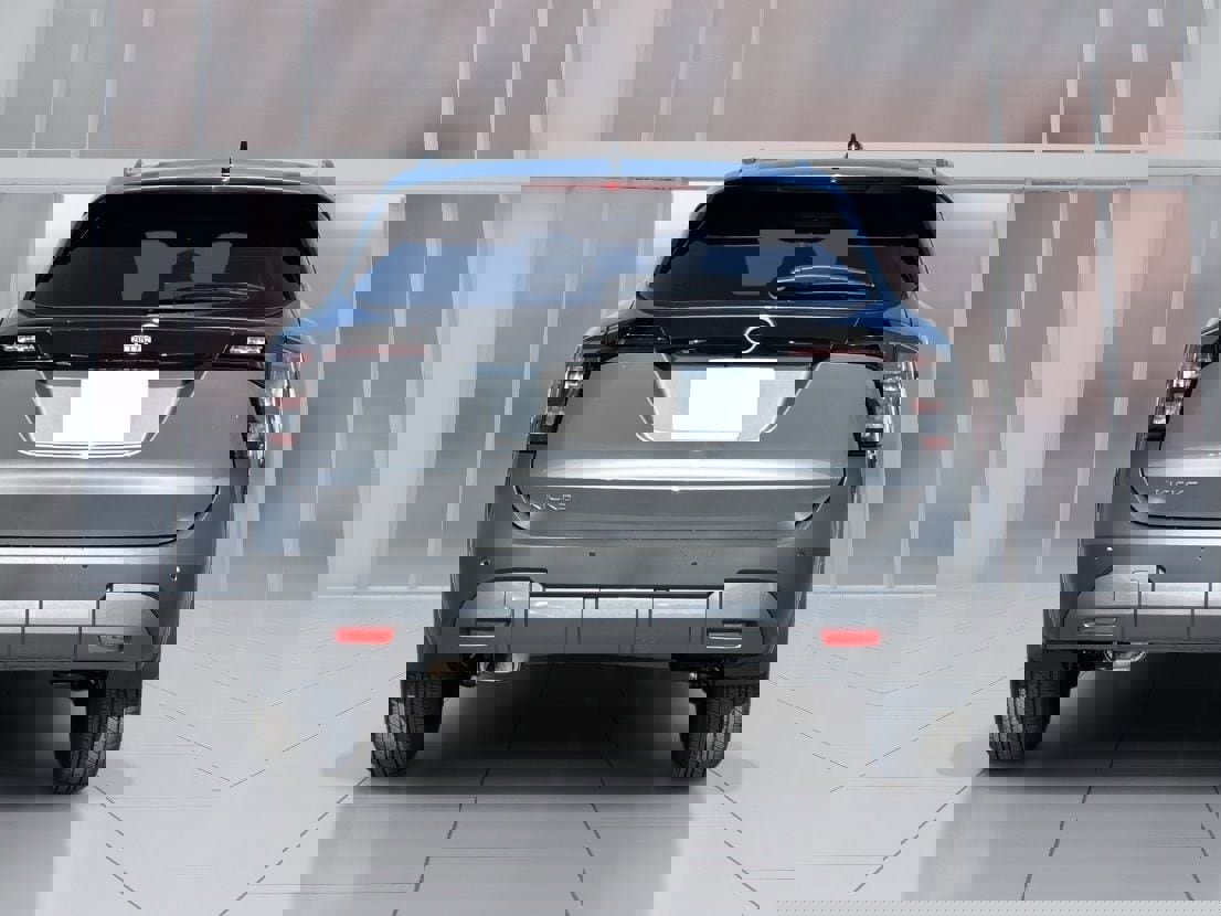 New 2026 Nissan Kicks SV image 3