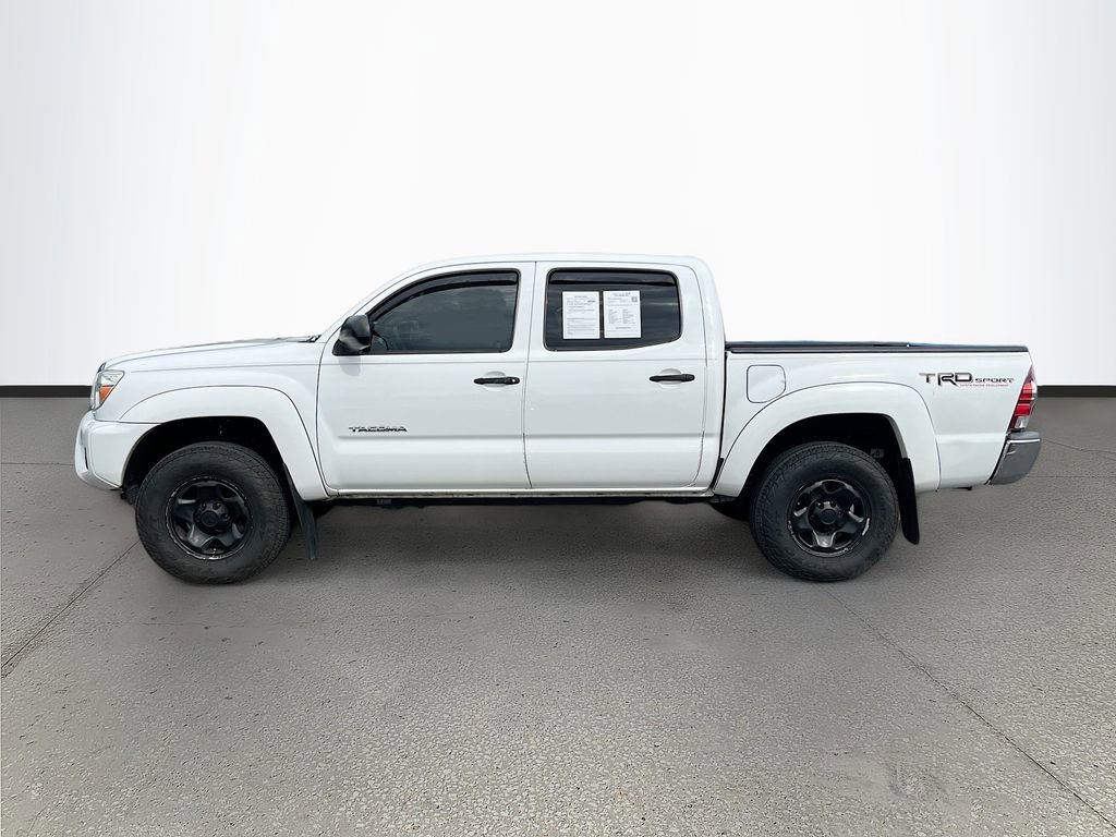 Used 2015 Toyota Tacoma PreRunner w/ SR5 Package RWD image 4