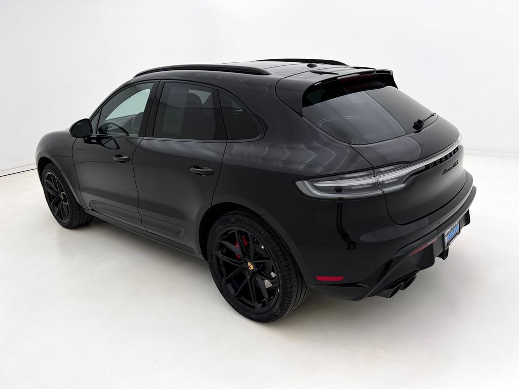 Used 2024 Porsche Macan GTS image 9