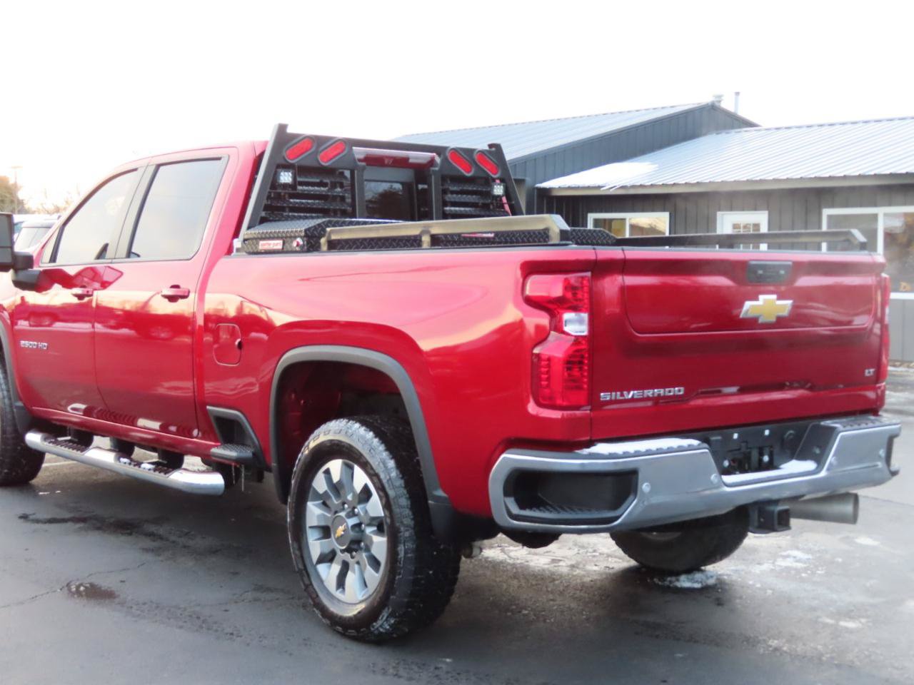 Used 2024 Chevrolet Silverado 2500 LT AWD/4WD image 20