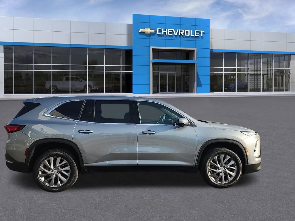 Used 2025 Buick Enclave Preferred image 6