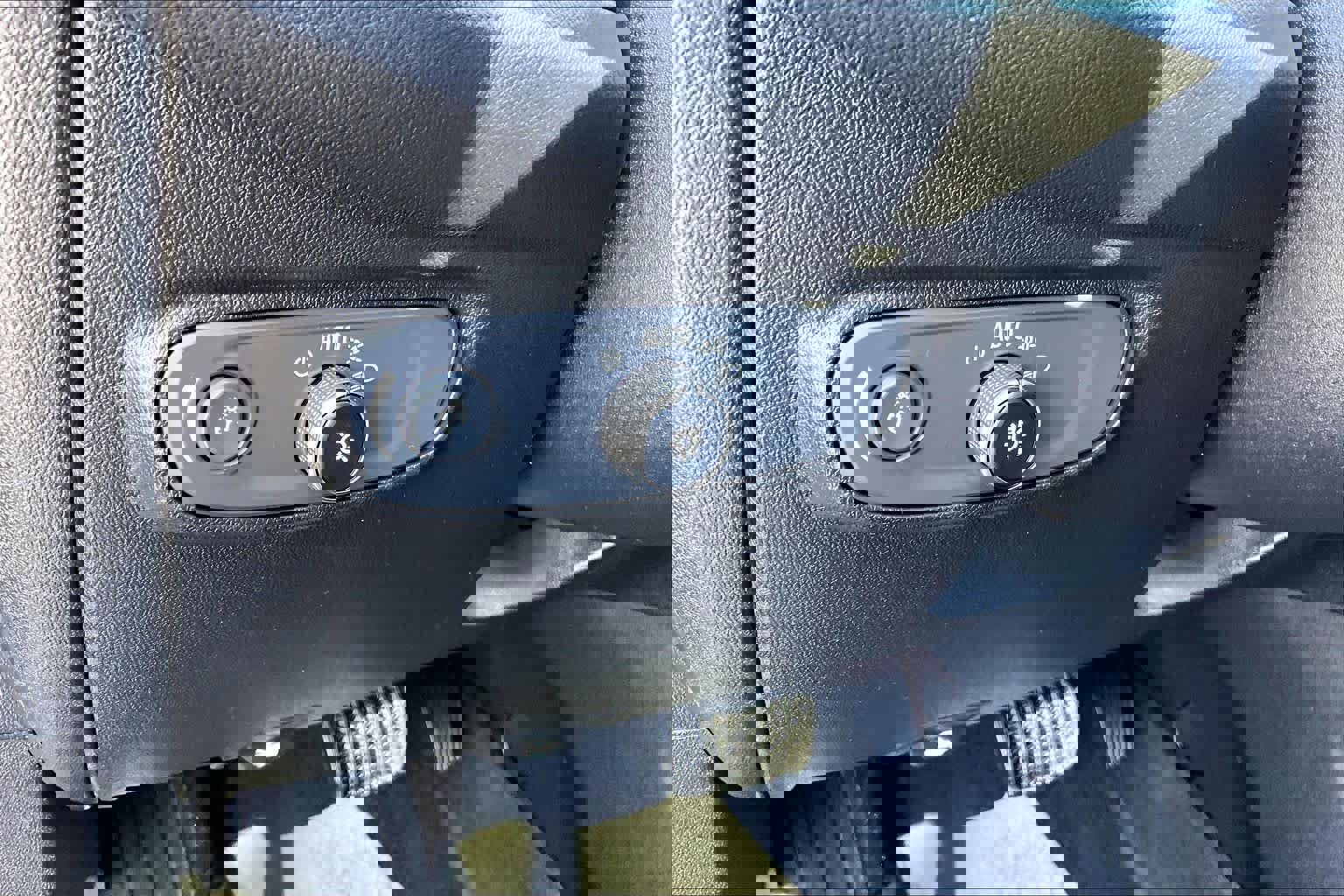 Used 2019 Chevrolet Equinox LT image 33