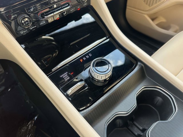 Certified 2024 Jeep Grand Cherokee Limited AWD/4WD image 39