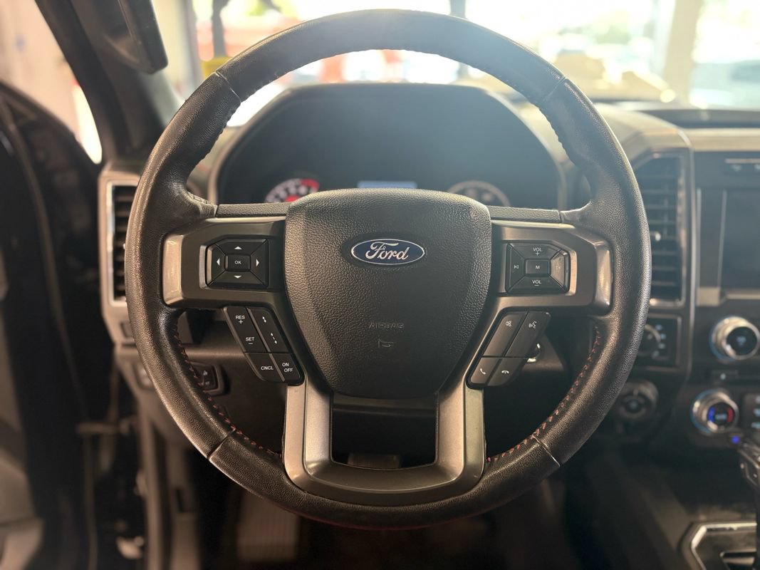 Used 2018 Ford F150 Lariat w/ Equipment Group 502A Luxury AWD/4WD image 17
