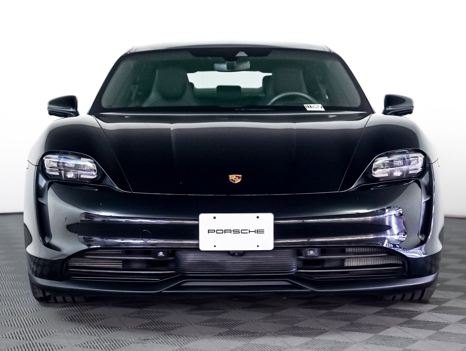 Certified 2022 Porsche Taycan 4S image 8