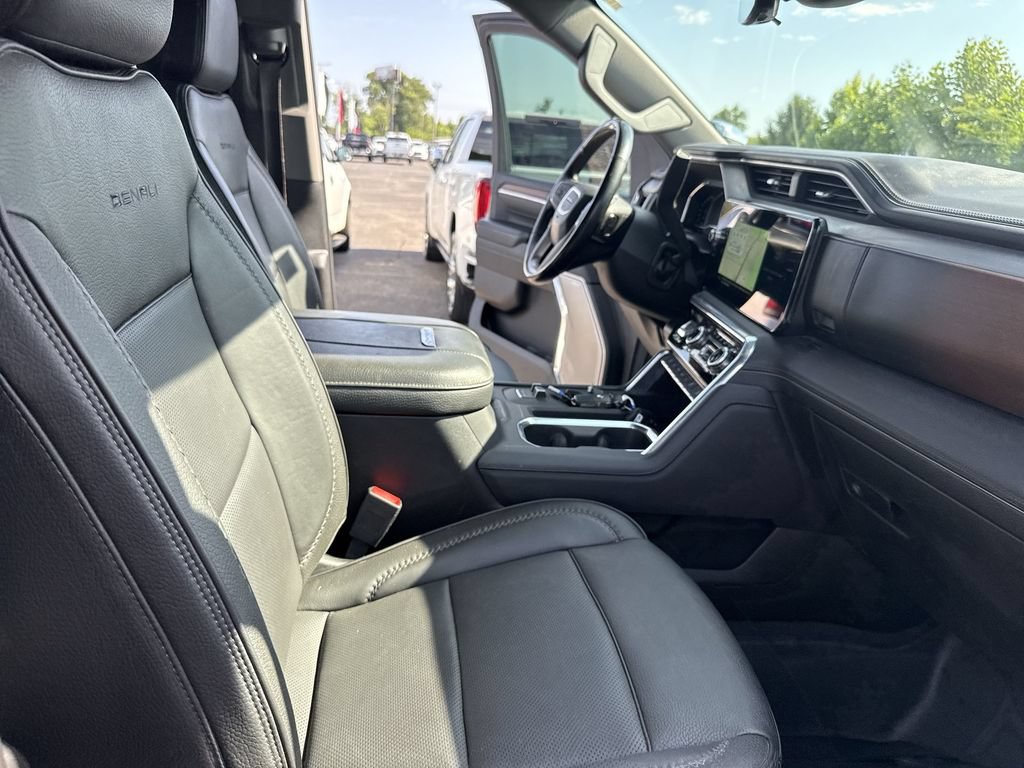 Certified 2024 GMC Sierra 2500 Denali w/ Denali Reserve Package AWD/4WD image 35