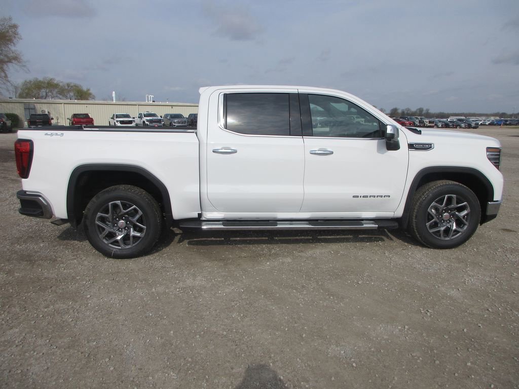New 2026 GMC Sierra 1500 SLT w/ SLT Premium Package AWD/4WD image 3