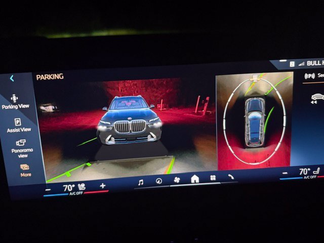 Used 2026 BMW X7 xDrive40i AWD/4WD image 19