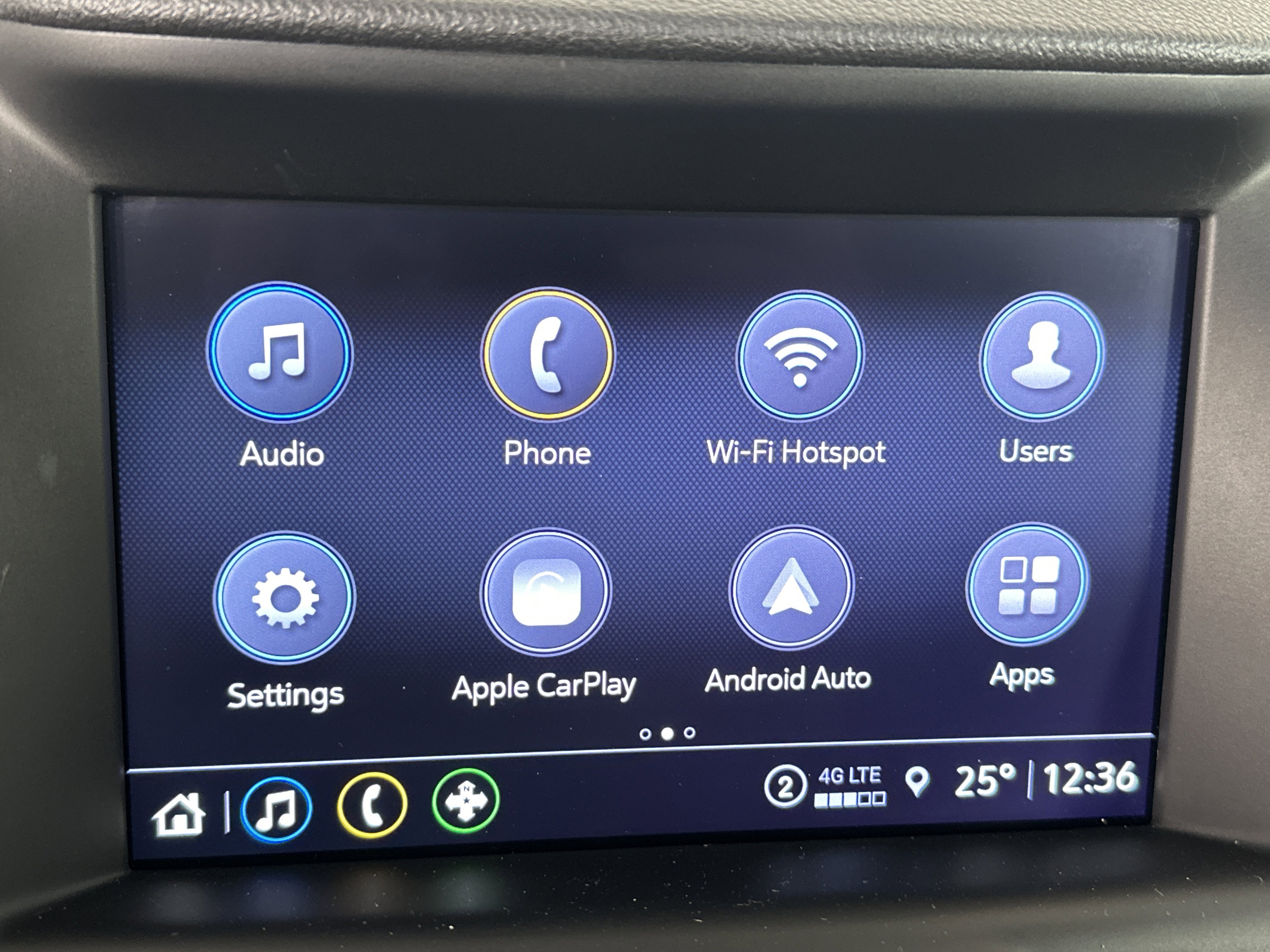 Certified 2024 GMC Terrain SLT image 20