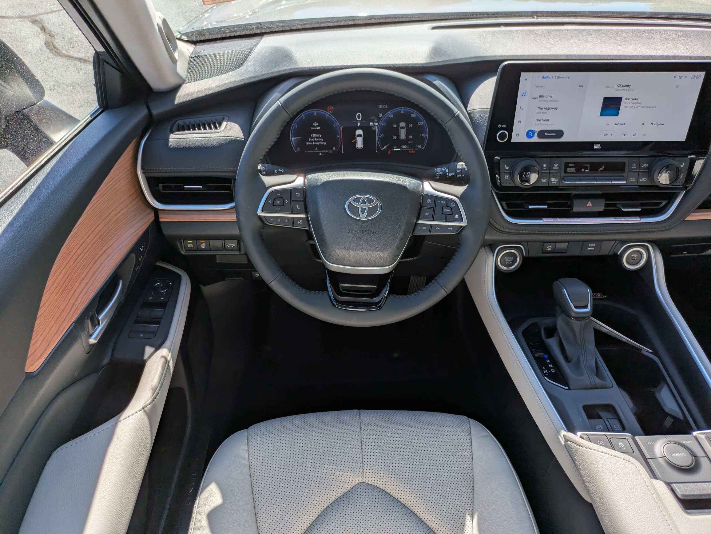New 2026 Toyota Grand Highlander FWD image 19