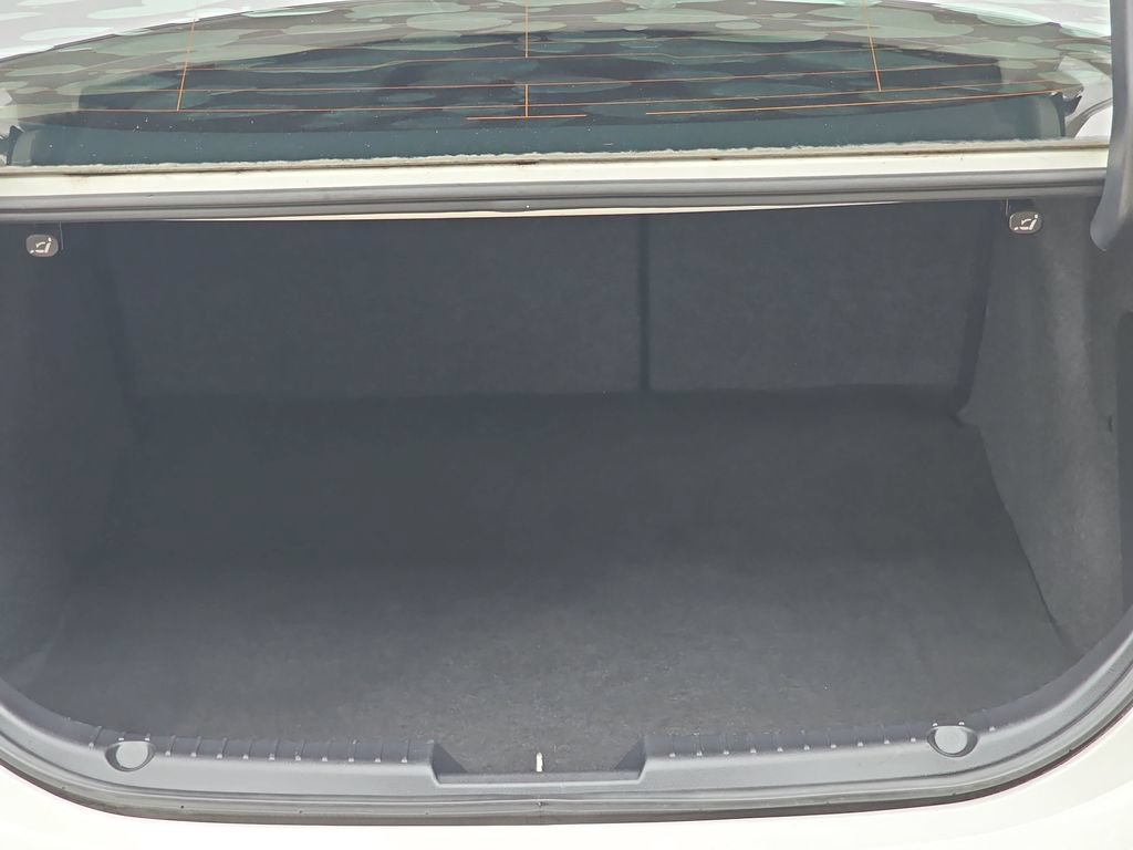 Used 2018 MAZDA MAZDA3 Touring FWD image 12