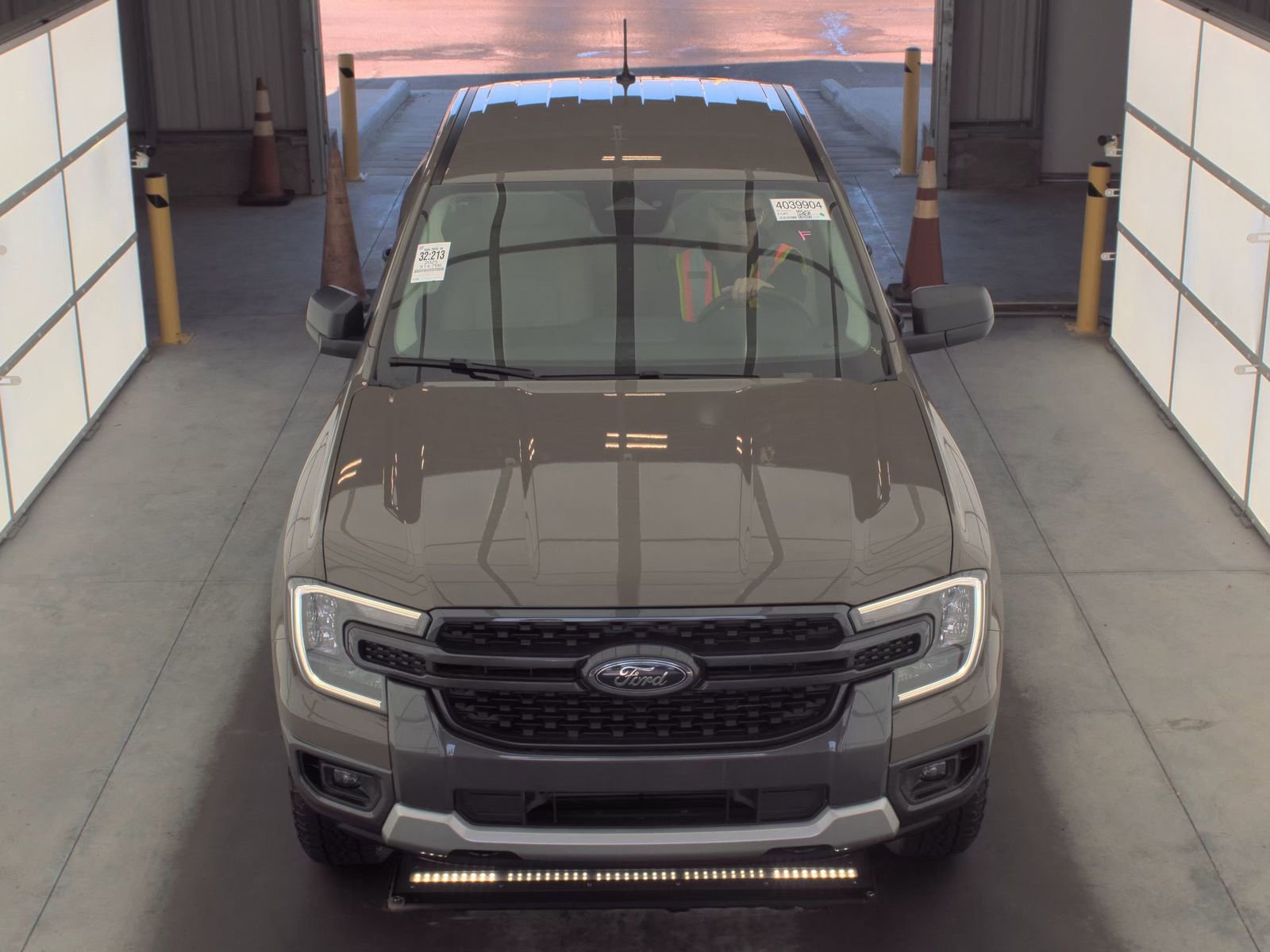 Used 2025 Ford Ranger XLT AWD/4WD image 3