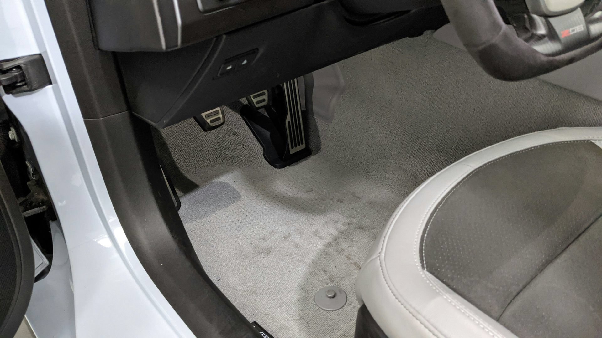Certified 2019 Chevrolet Corvette Z06 RWD image 43