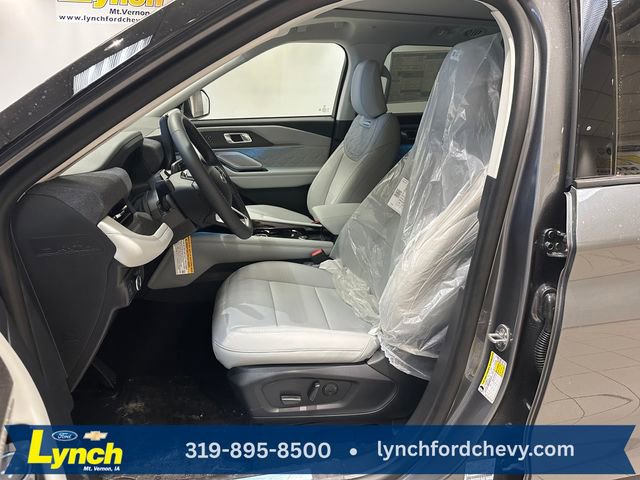 New 2026 Ford Explorer Platinum AWD/4WD image 8