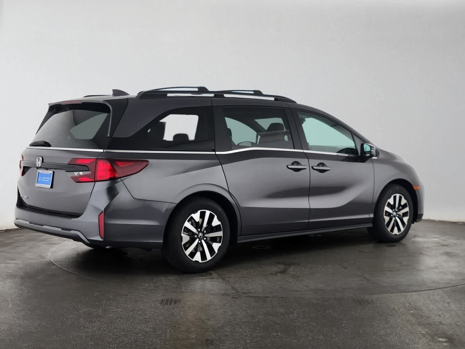 New 2027 Honda Odyssey EX-L image 3
