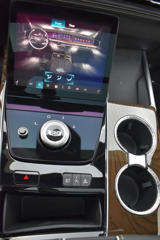 Certified 2025 Cadillac Escalade Sport Platinum w/ LPO, Floor Liner Package image 26