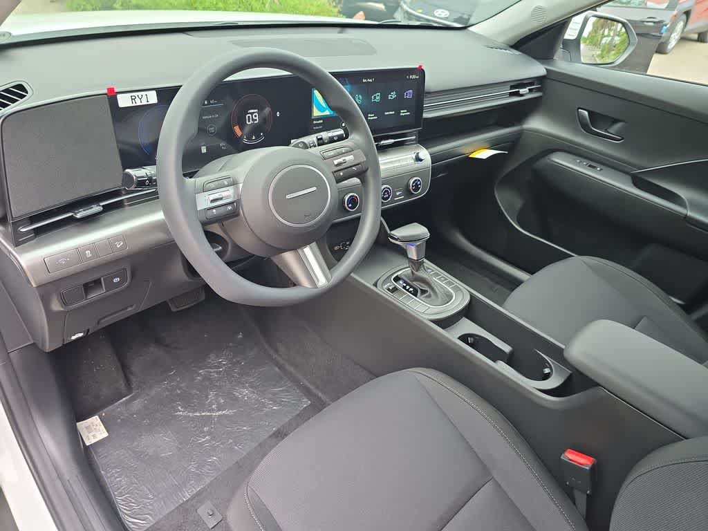 New 2027 Hyundai Kona SE FWD image 15