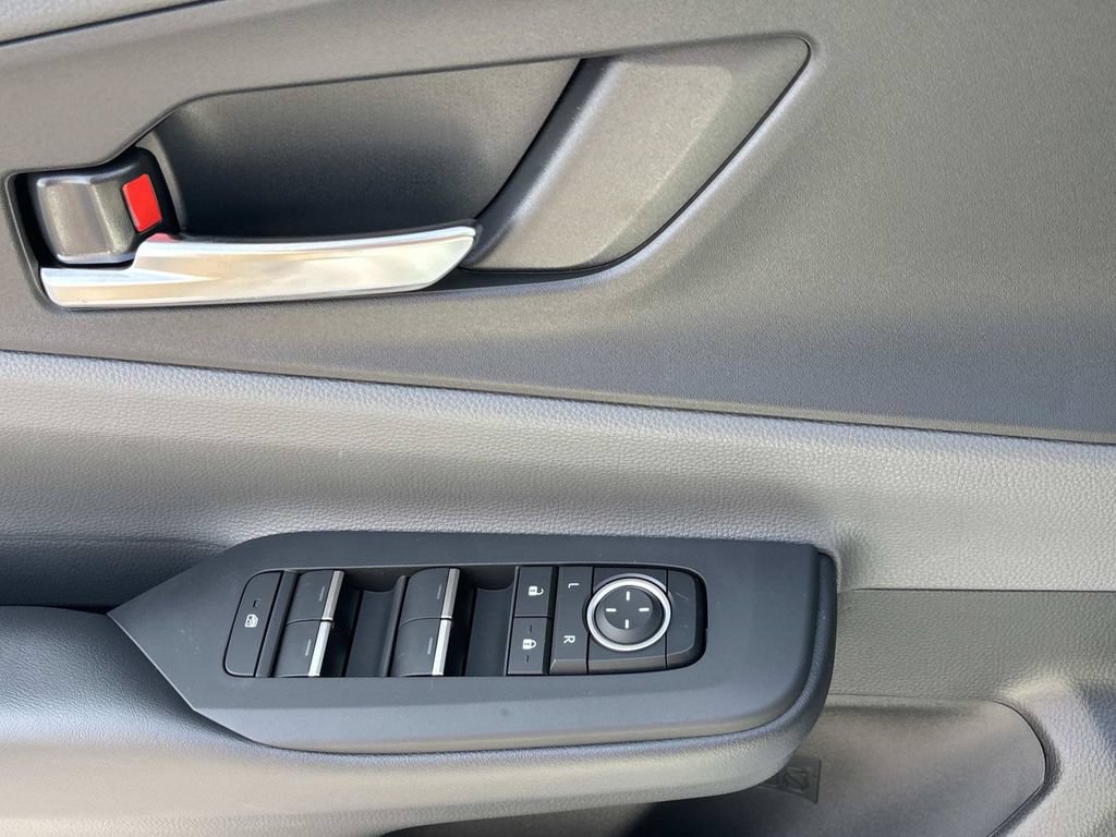 New 2026 Toyota Prius XLE FWD image 25
