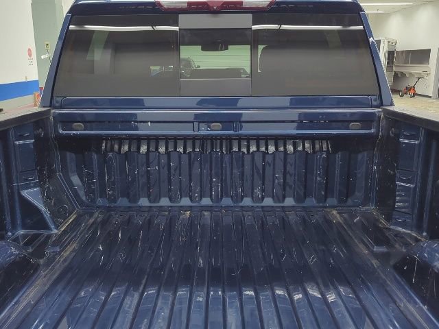 Used 2022 Chevrolet Silverado 2500 LTZ w/ LTZ Convenience Package AWD/4WD image 27