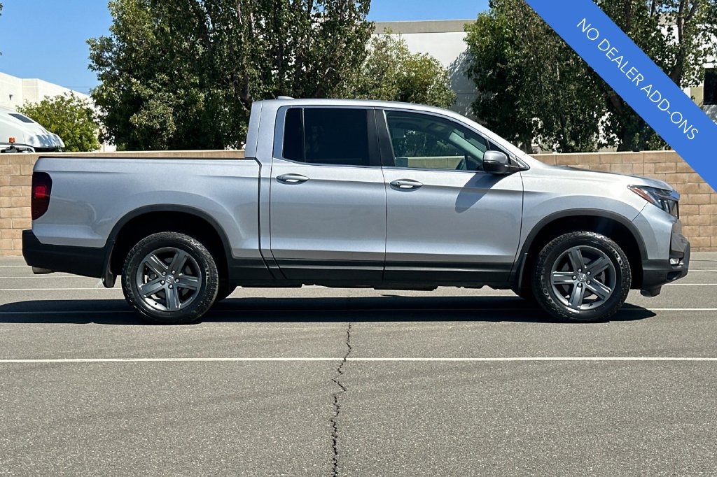 Certified 2023 Honda Ridgeline RTL image 3