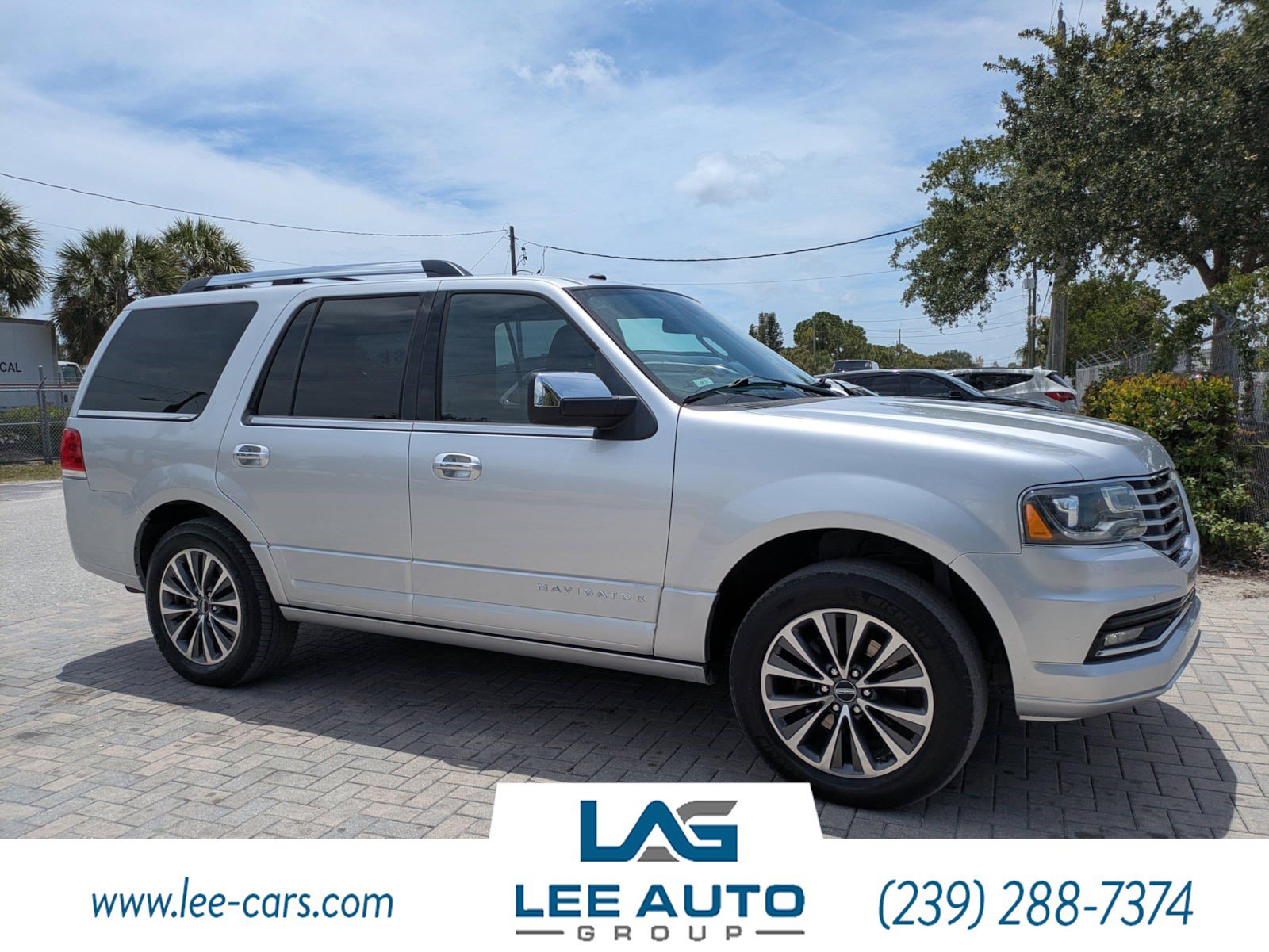 Used 2017 Lincoln Navigator Select